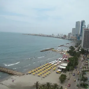apartamento-vista-a-la-ciudad-antigua-y-playa.cartagena-hotels.org/