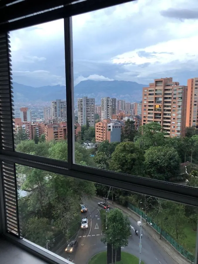Apartamento Panoramico En Poblado, Medellin